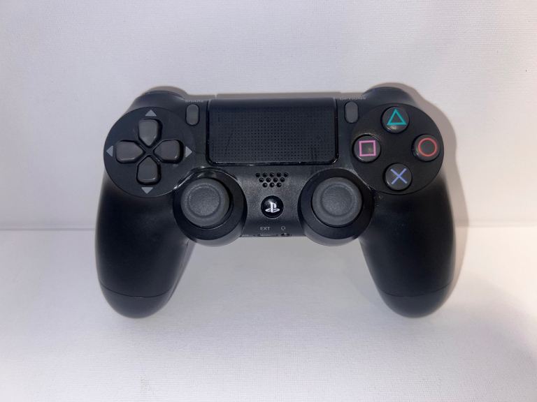 Official PlayStation 4 Duelshock controller