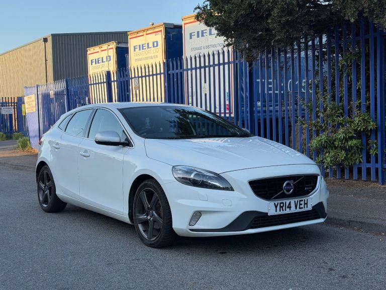 Volvo, V40, Hatchback, 2014, Manual, 1560 (cc), 5 doors