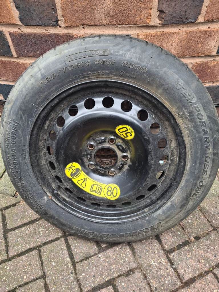 FORD SPACE SAVER SPARE WHEEL 
