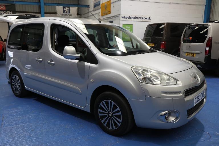 Peugeot Partner Wheelchair Car Mobility Disabled Accessible WAVs vehicle winch