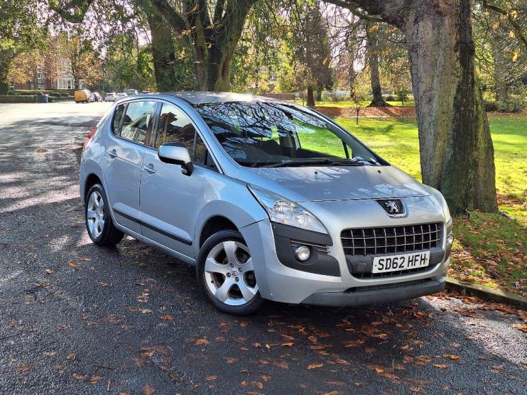 Peugeot, 3008, Hatchback, 2012, Manual, 1560 (cc), 5 doors great family car 