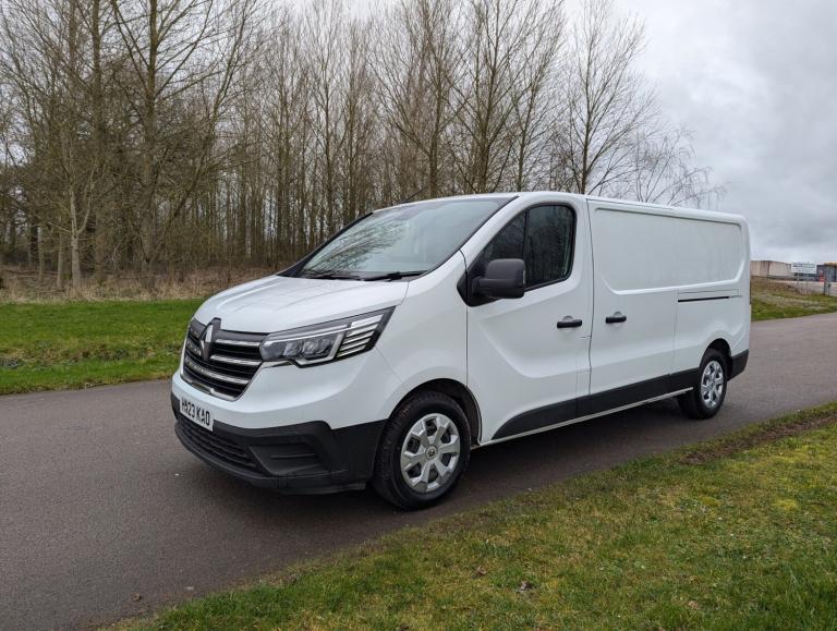 2023 Renault Trafic LL30 Blue dCi 130 Business+ Van PANEL VAN Diesel Manual