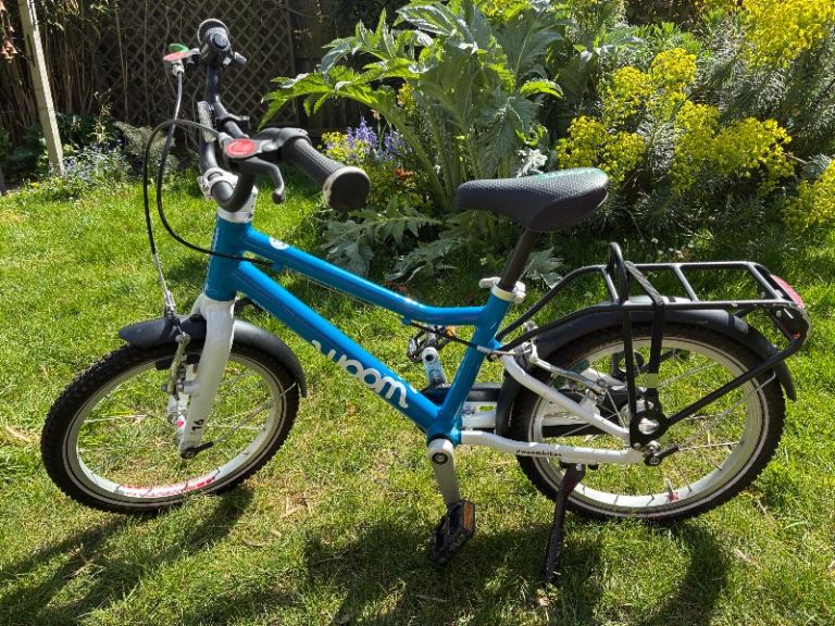 Woom 3 Kids 16" bike blue with mudguards, kickstand and pick up rack