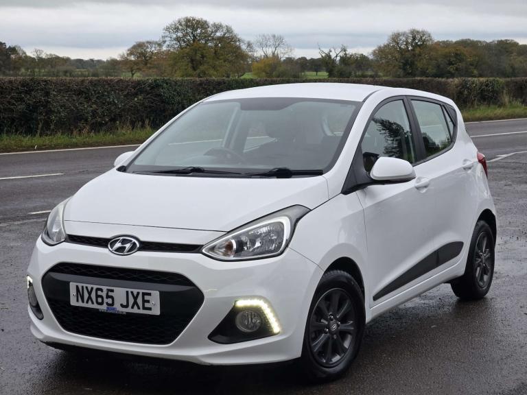 2015 Hyundai i10 1.0 I10 Premium 5dr Hatchback Petrol Manual