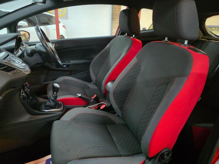 FORD FIESTA 1.0T EcoBoost ST-Line Euro 6 (s/s) 3dr 2017