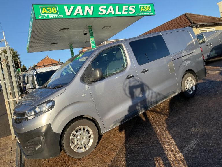 2022 Vauxhall Vivaro 3100 DYNAMIC L2 2.0D 145 BHP 6 SEAT DOUBLE CAB VAN Crew Van Diesel Manual