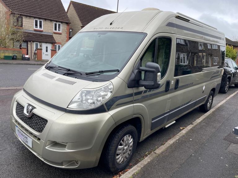 Auto-Sleepers Sussex Duo - Two Berth - Washroom - Campervan For Sale