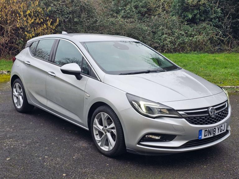 2018 Vauxhall Astra 1.4 Astra SRi Nav T 5dr Hatchback Petrol Manual