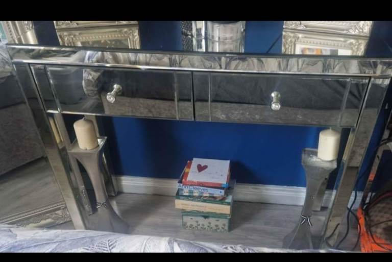 Mirrored console table