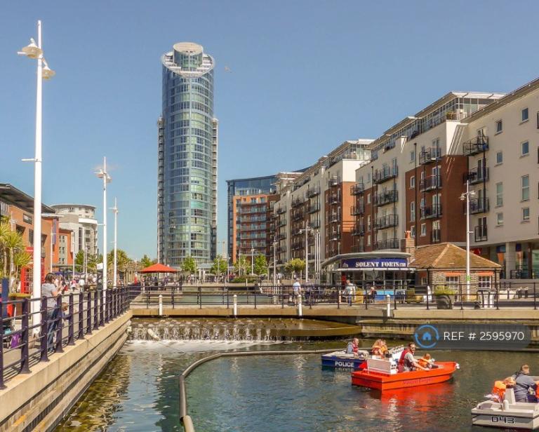 2 bedroom flat in Gunwharf Quays, Portsmouth, PO1 (2 bed) (#2595970)