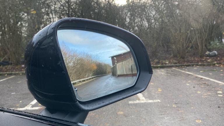 2025 Volvo XC40 2.0 B3P Plus Dark 5dr Auto Petrol Estate Estate Petrol Automatic