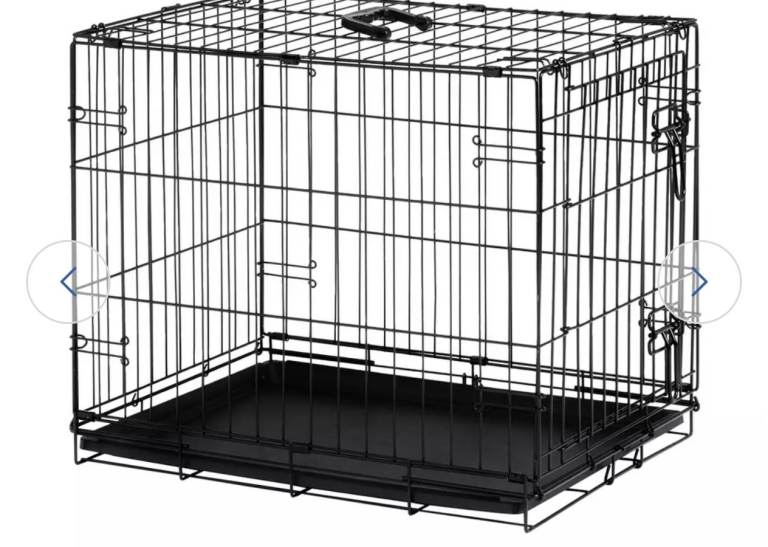 Medium pet crate with cover