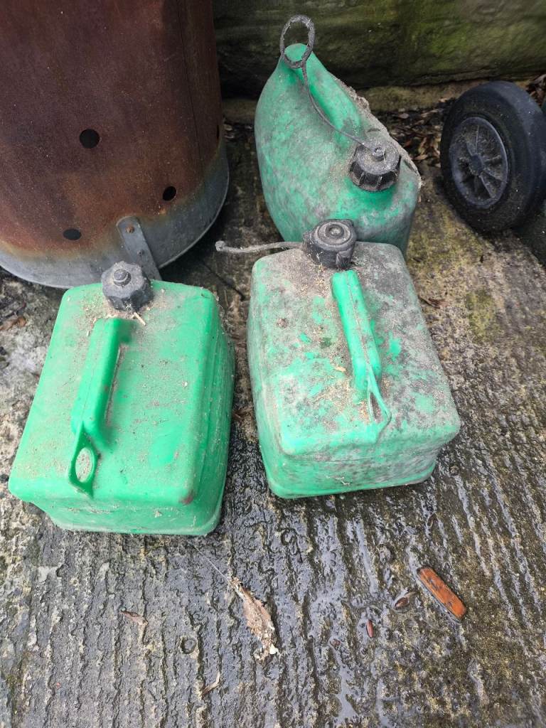 Free petrol/ jerrycan