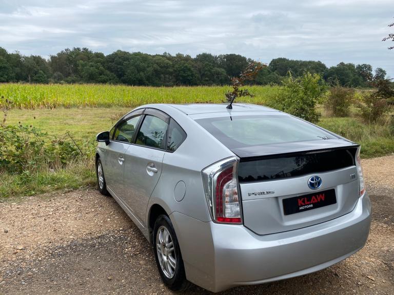 2015 Toyota Prius PRIUS T SPIRIT VVT-I CVT Hybrid