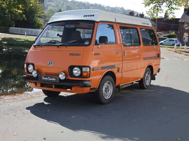1982 Toyota HiAce  Petrol Manual