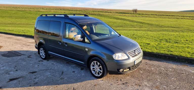 Volkswagen, CADDY MAXI LIFE, MPV, 2009, Semi-Auto, 1896 (cc), 5 doors