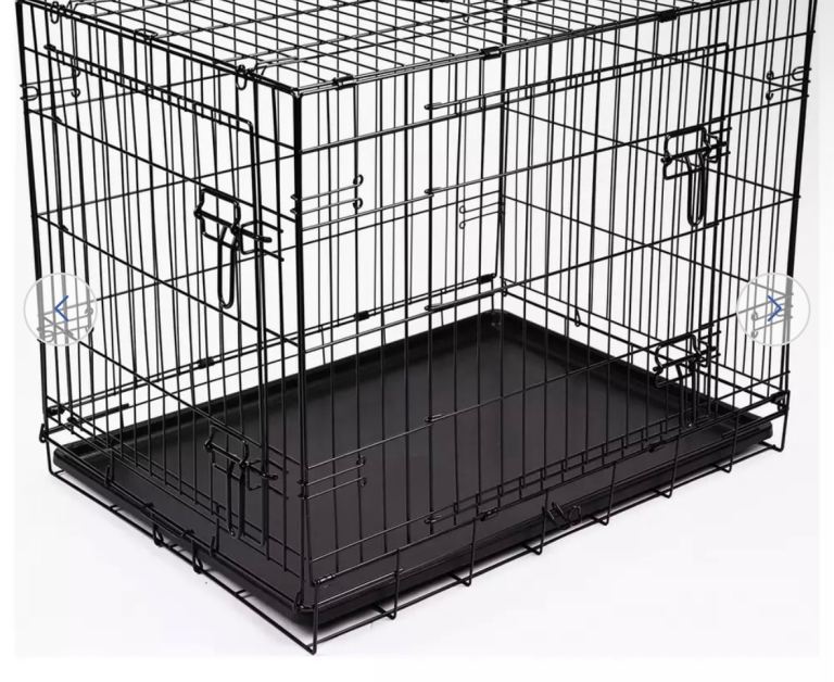 Medium size dog crate 
