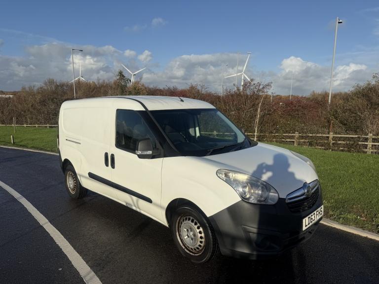 image for VAUXHALL COMBO 1.6 CDTi 2300 16v 2013