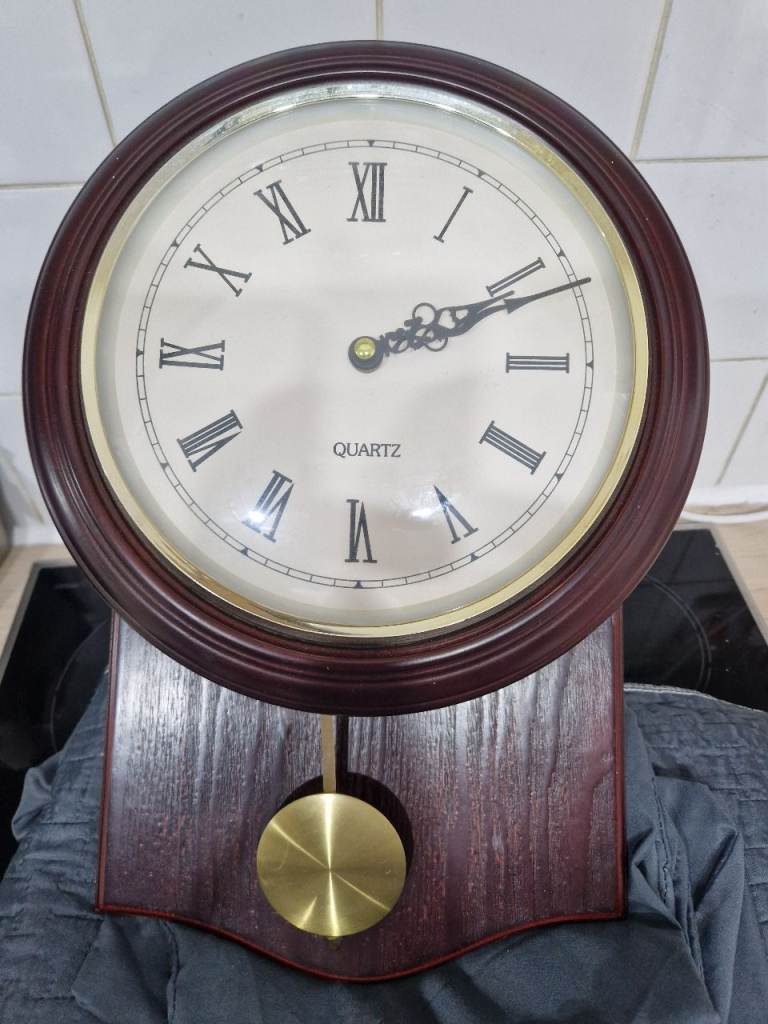 Wall clock 