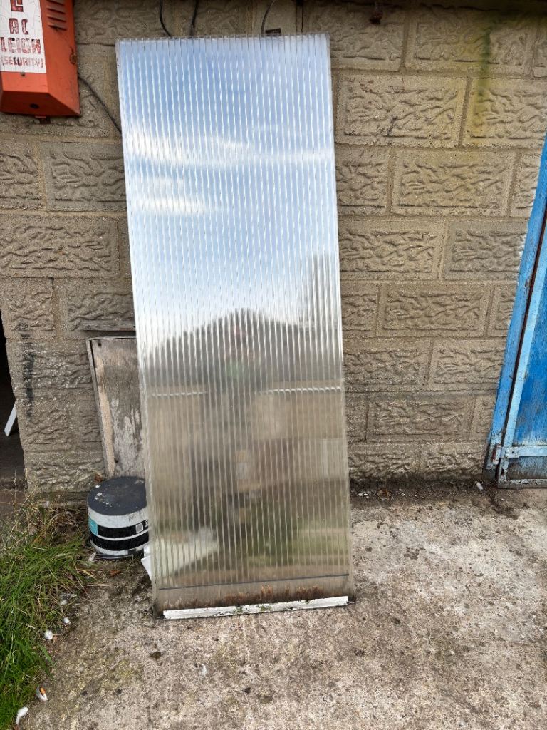 Corrugated Plastic Sheet for Greenhouse or Shed