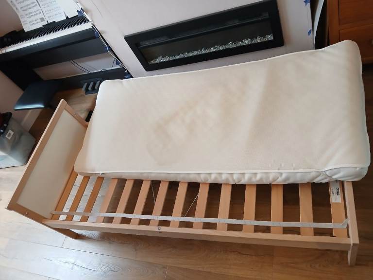 IKEA SNIGLAR child Bed with Mattress – Good Condition