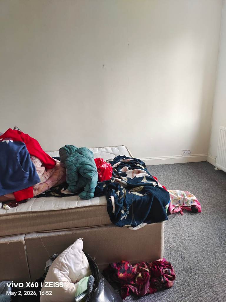 Room on rent 