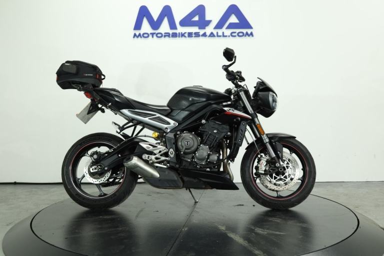 TRIUMPH STREET TRIPLE 765 RS 2019
