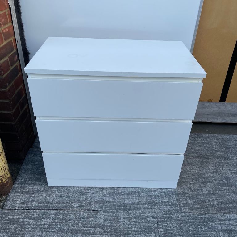 FREE DELIVERY IKEA MALM white chest of 3 drawers, in good condition.