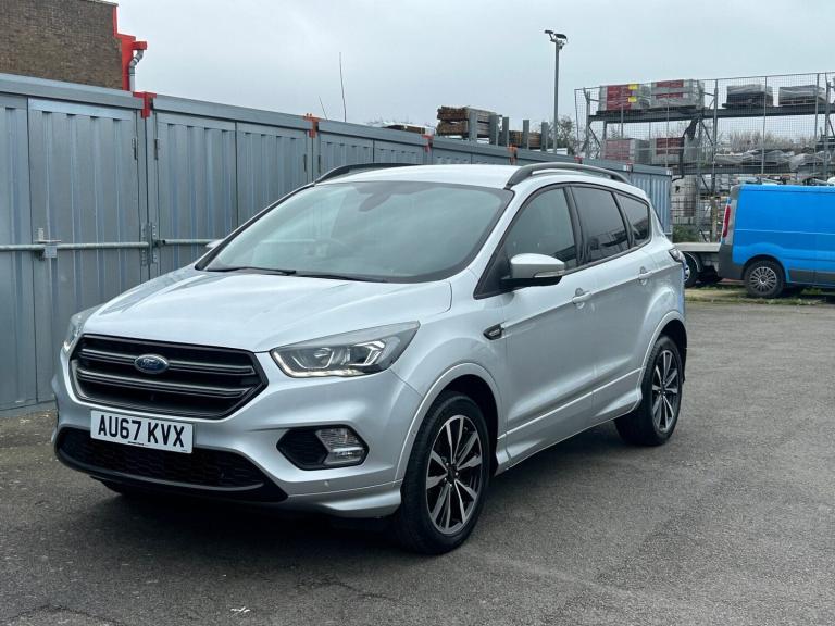 2018 Ford Kuga ST-LINE SAT NAV FRONT AND REAR PARKING SENSORS Hatchback Petrol Manual
