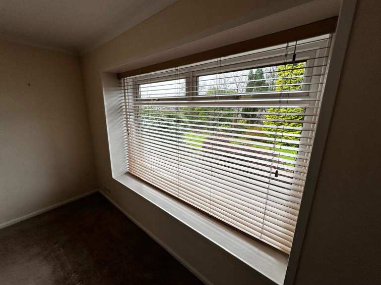 Green & Wood box blinds x 3