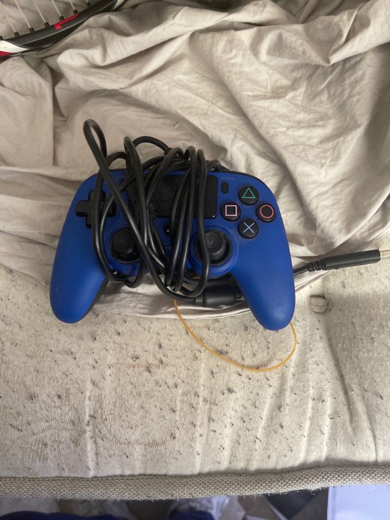 Blue Wired PS4/PC Controller – Good Condition