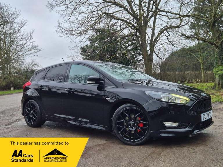 2017 Ford Focus 1.0T EcoBoost ST-Line Euro 6 (s/s) 5dr HATCHBACK Petrol Manual