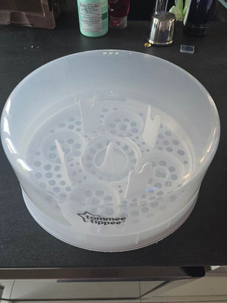 Tommee tippee microwavable steriliser