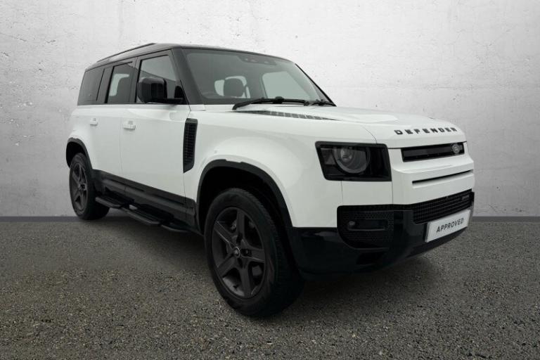 LAND ROVER DEFENDER 3.0 D300 X-Dynamic SE 110 5dr Auto