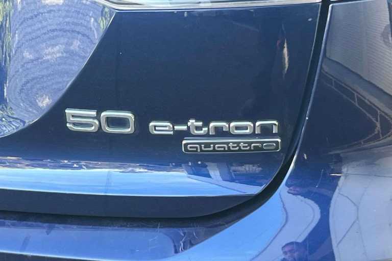 2024 Audi Q4 e-tron 220kW 50 Quattro 82.77kWh Edition 1 5dr Auto SUV Electric Automatic