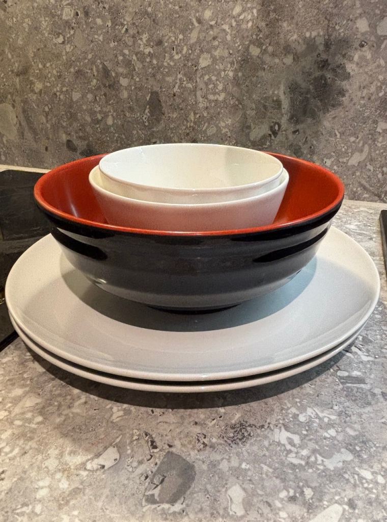 Plates and Multicoloured Bowl Set - Excellent Condition