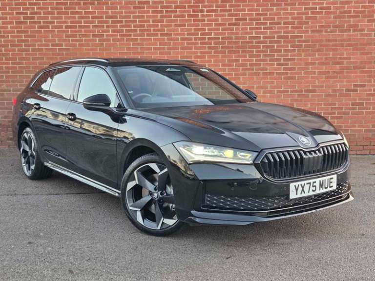 2025 Skoda Superb 1.5 TSI iV Sportline 5dr DSG Automatic Estate Hybrid Automatic