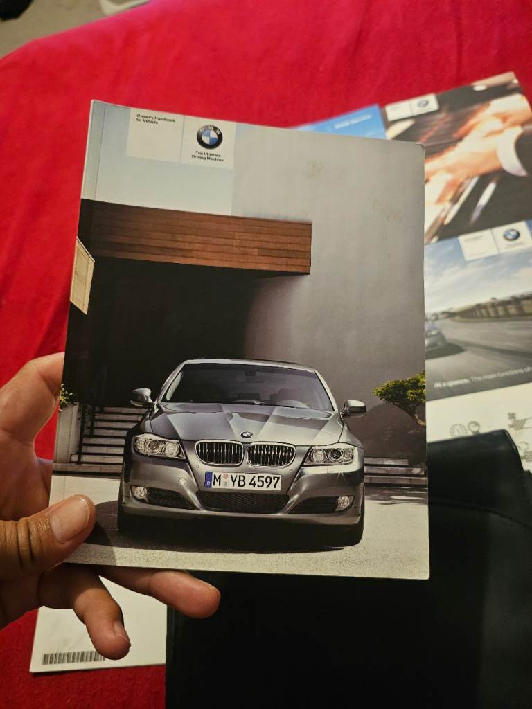 Genuine BMW 3 Series (E90 E91 LCI) Owner's Manual & Service Pack 2008-2011