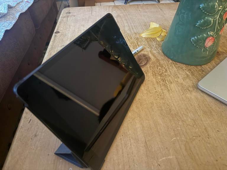 iPad 9th Gen - next to new, barely used