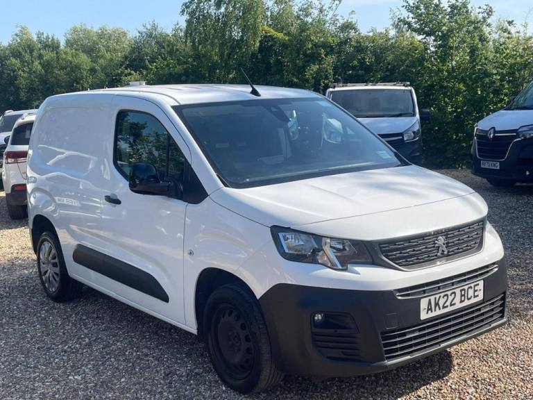 2022 Peugeot Partner 1.5 BlueHDi 1000 Professional Premium Standard Panel Van 5dr Diesel Manual  ...