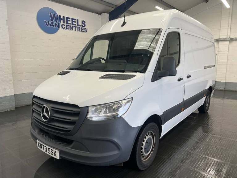 Mercedes-Benz Sprinter 2.0 315 CDI Progressive Panel Van 5dr Diesel Manual RWD L2 H2 Euro 6 (s/s)...