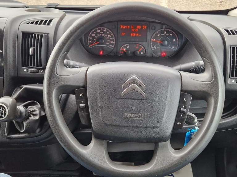 2019 Citroen Relay 2.2 BlueHDi Dropside 165ps CHASSIS CAB DIESEL Manual