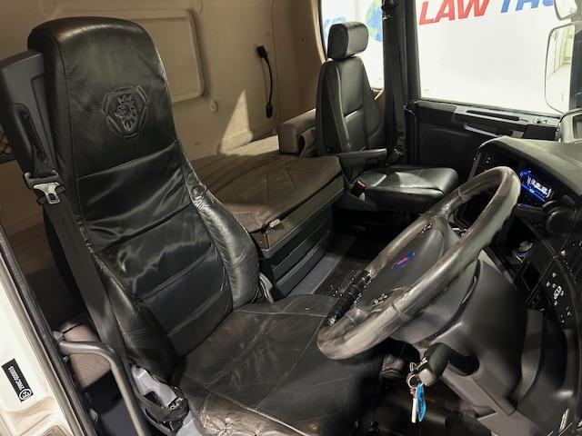 Scania R480 6x2 Midlift Tractor Unit Manual