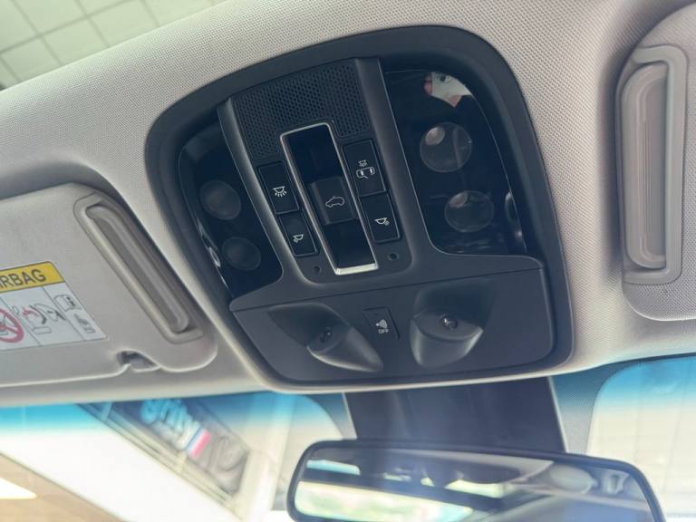 2015 Kia Sorento 2.2 CRDi KX-3 SUV 5dr Diesel Auto AWD Euro 6 (197 bhp) ESTATE Diesel Automatic