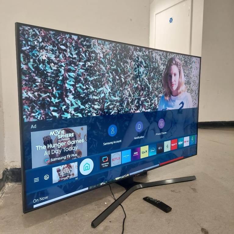 50"samsung 4k ultra uhd hdr Smart wifi led TV – excellent Condition