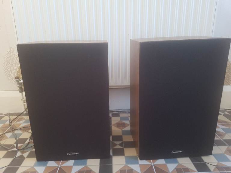 FREE LARGE PANASONIC SPEAKERS
