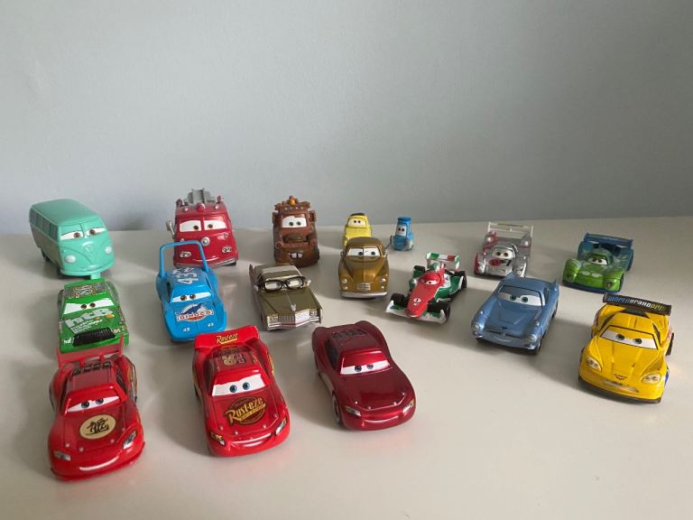 Disney Pixar - Cars and Cars 2 Character Bundle