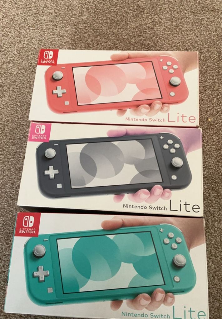 Nintendo Switch Lite x3 As Good As New 