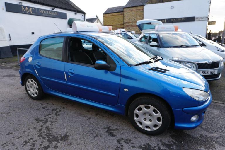 2009 Peugeot 206 1.4 Look 5dr HATCHBACK PETROL Manual