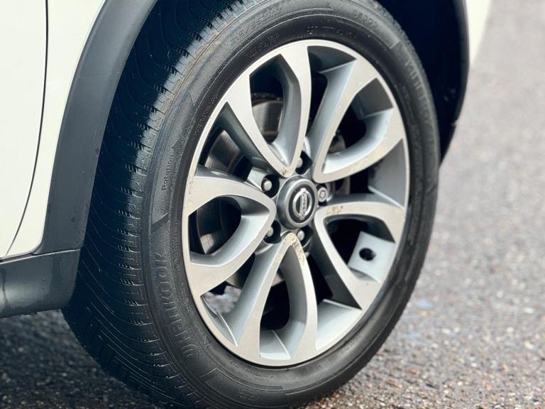 2018 Nissan Juke 1.6 [112] Tekna 5dr [Bose] HATCHBACK PETROL Manual